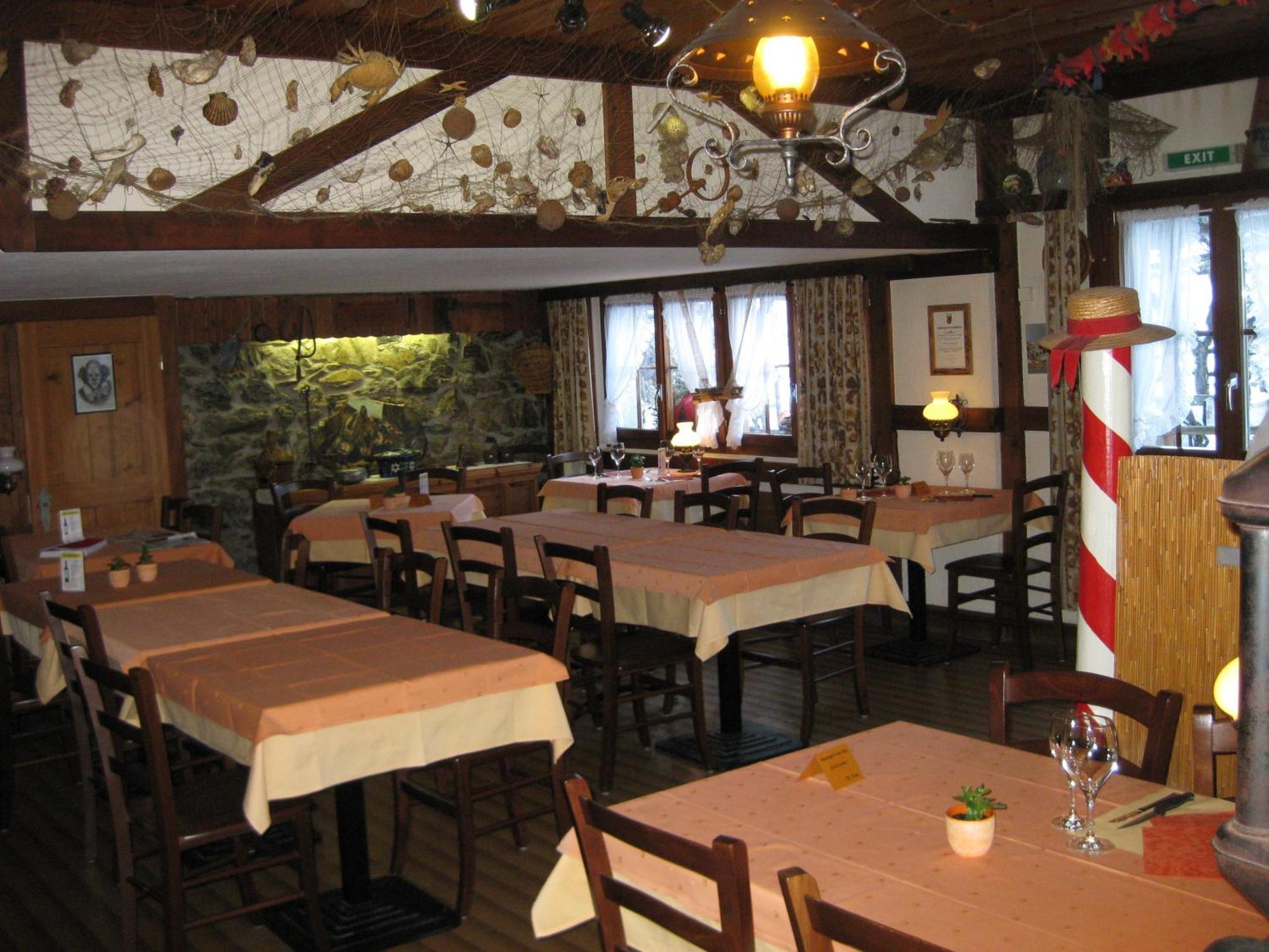 Hotel Pension Spycher Kandersteg Exterior foto
